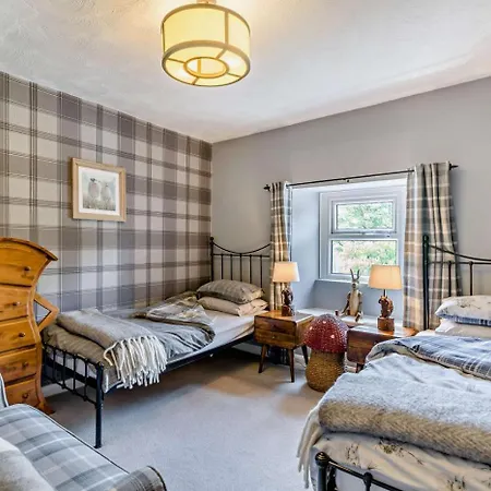 2 Bed In Oc-s32232 *